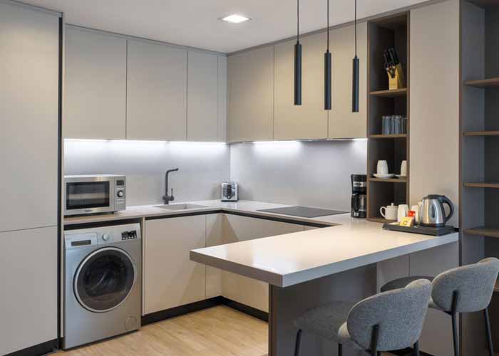 Suites & Villas 4.1