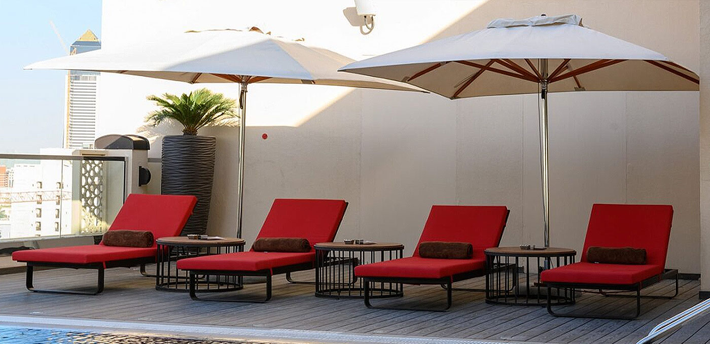 proj-outdoor-hilton03