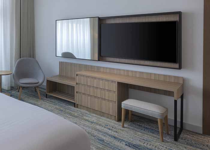 Dresser & Credenzas