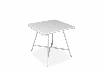 Outdoor Dining Tables